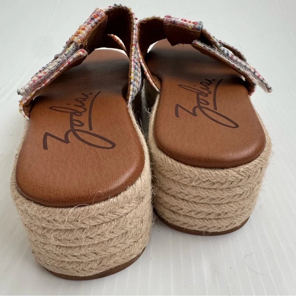 Zodiac chic tweed